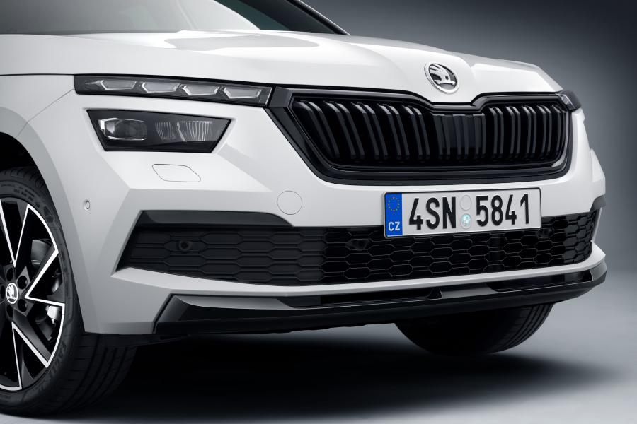 Детали экстерьера Skoda Kamiq Monte Carlo 2019 года  (WW) (фото 2 из 16)